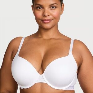 Victoria's Secret THE T-SHIRT
Pointelle Logo Perfect Shape Push-Up Bra